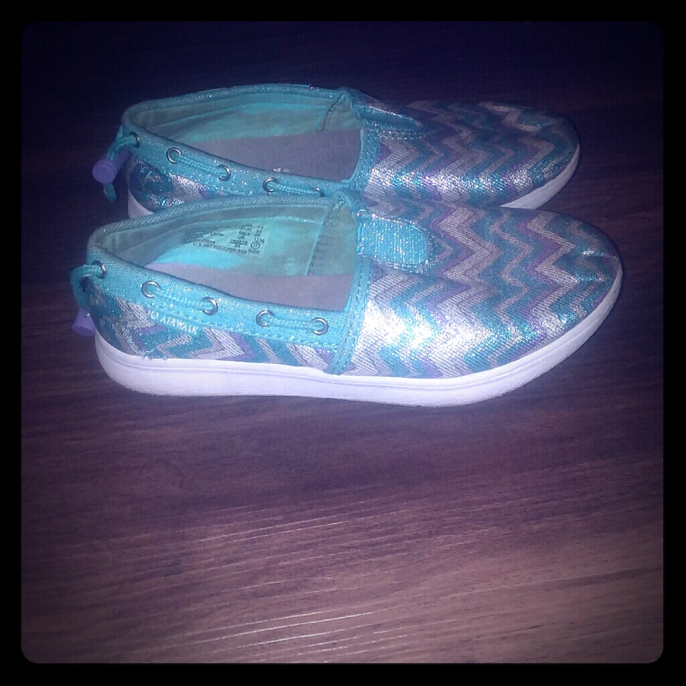 Girls Airwalk Glitter Shoes